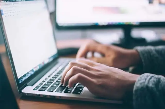 glenn-carstens-peters-npxXWgQ33ZQ-unsplash 7 Benefits of Continuous Delivery in Salesforce_AutoRABIT