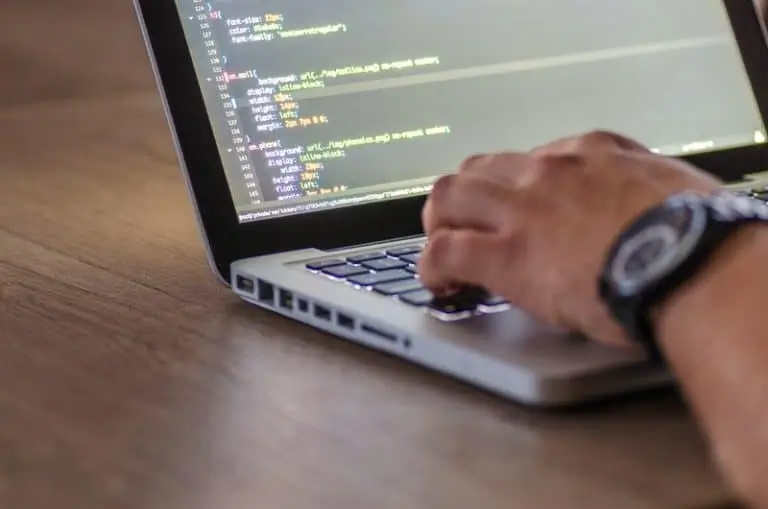 8-Common-Salesforce-Security-Mistakes-That-Put-You-at-Risk-1-768x509 Coding on a computer_AutoRABIT