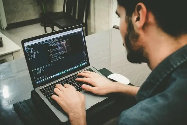 The-Differences-Between-Agile-and-DevOps-Practices-2 The Differences Between Agile and DevOps Practices_AutoRABIT