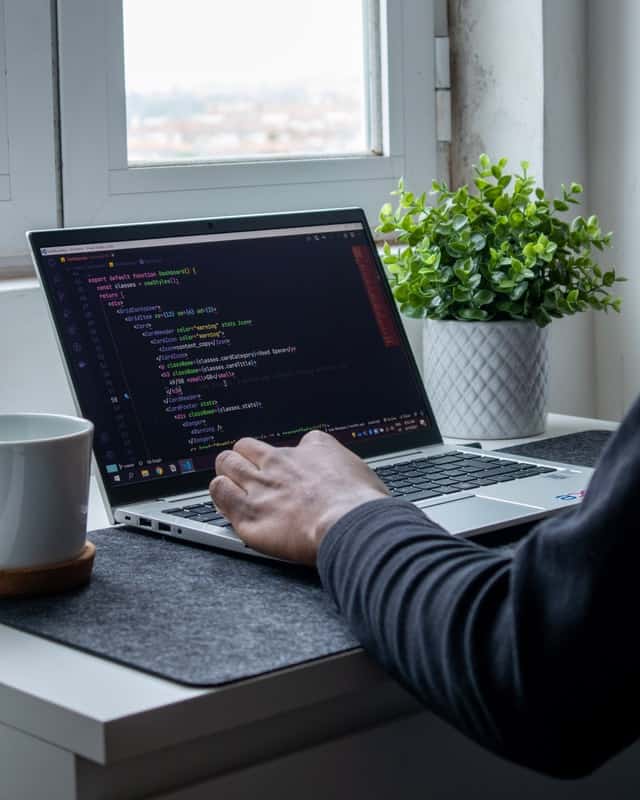 nubelson-fernandes-UcYBL5V0xWQ-unsplash An Introduction to Salesforce Static Code Analysis_CodeScan