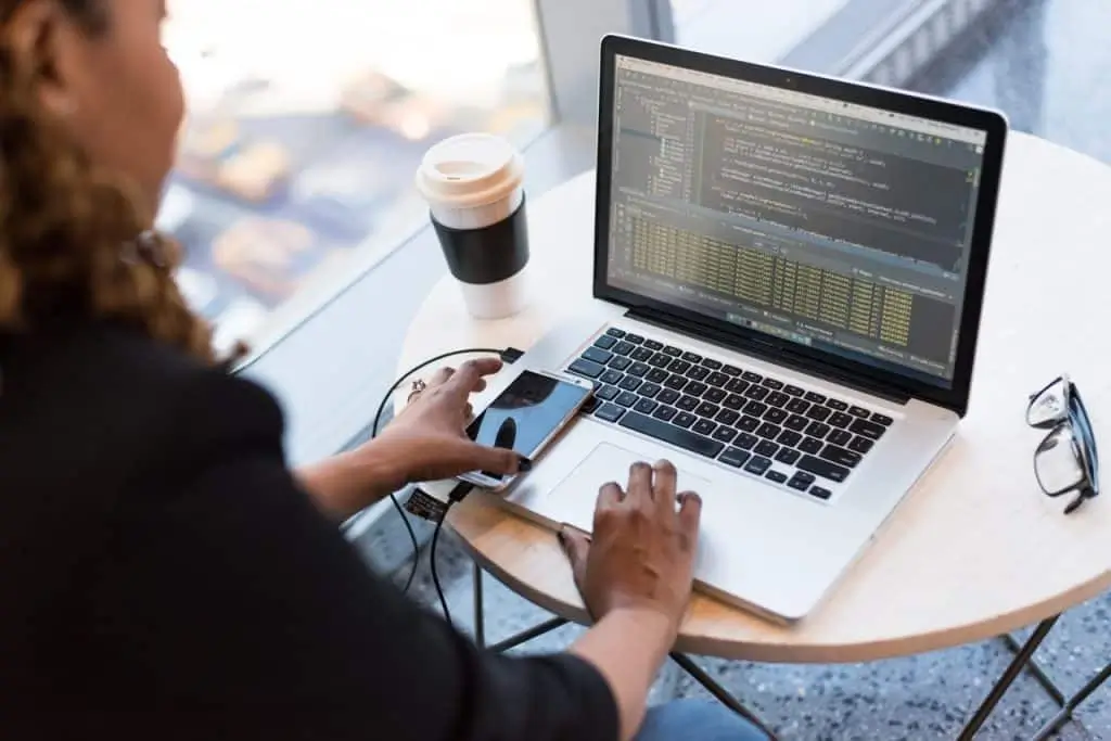 pexels-christina-morillo-1181243-1024x683 9 Ways a Salesforce Data Loader Assists Compliance_AutoRABIT