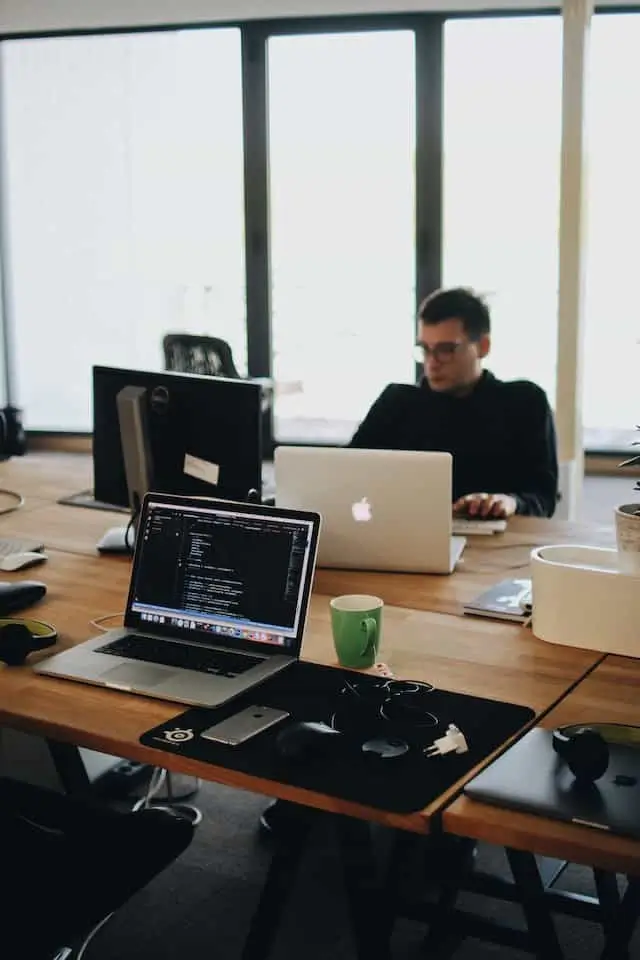 pexels-djordje-petrovic-2102416 New Update Achieves Continuous Delivery_AutoRABIT